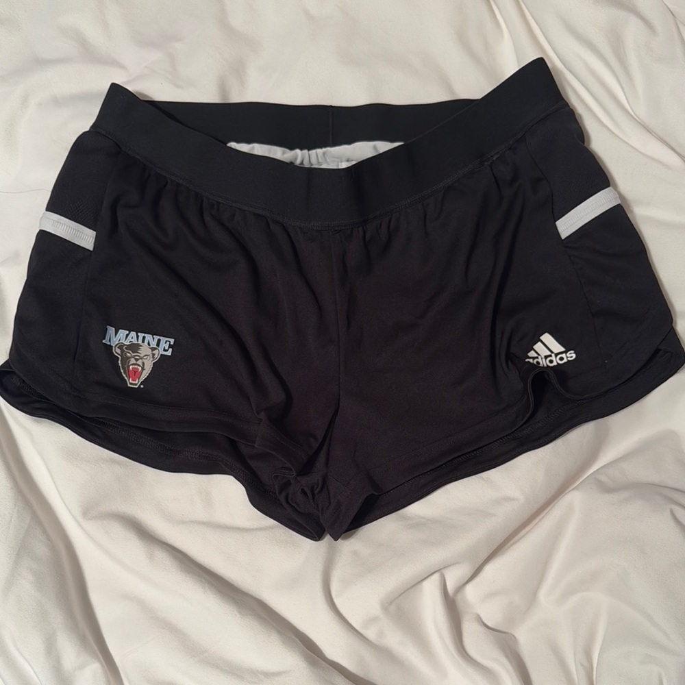 Umaine runners shorts